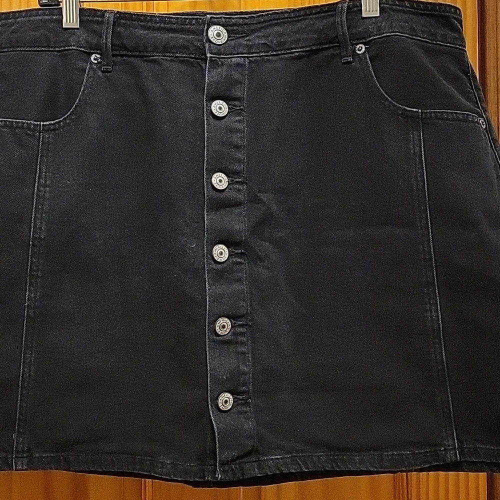 American Eagle jean skirt - Picture 3 of 7